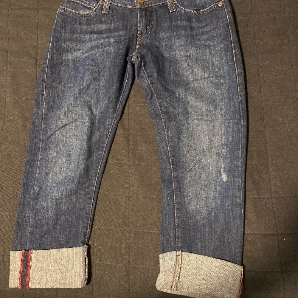 Levi capri jeans